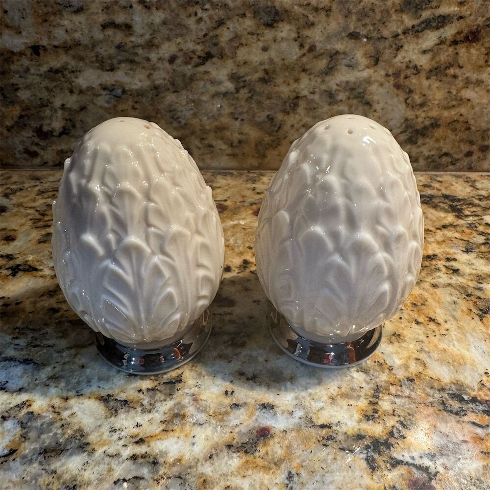 Waterford Woodleaf Salt & Pepper Shakers Set Ivory with Platinum Trim